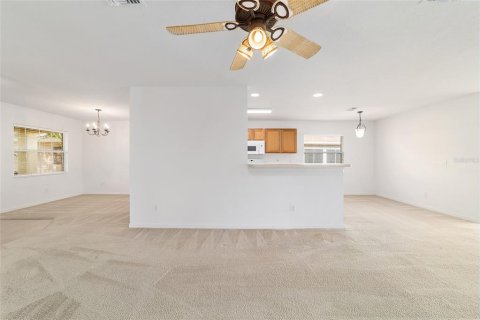 Villa ou maison à vendre à Ocala, Floride: 2 chambres, 131.92 m2 № 2205922 - photo 9