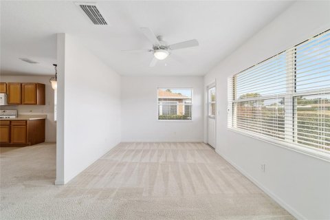 Villa ou maison à vendre à Ocala, Floride: 2 chambres, 131.92 m2 № 2205922 - photo 16