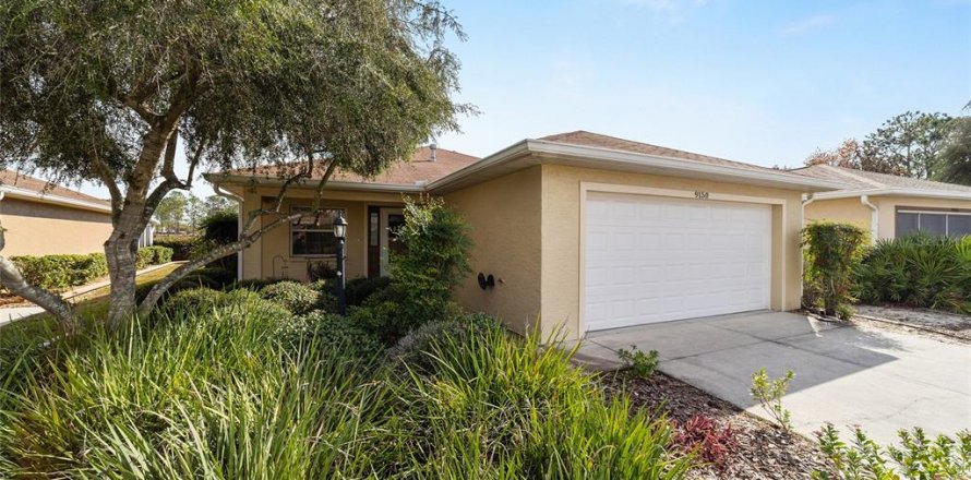 Villa ou maison à Ocala, Floride 2 chambres, 131.92 m2 № 2205922