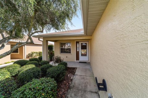 Villa ou maison à vendre à Ocala, Floride: 2 chambres, 131.92 m2 № 2205922 - photo 3