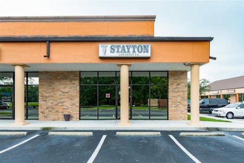 Propiedad comercial en alquiler en Valrico, Florida, 3219.06 m2 № 1512402 - foto 18