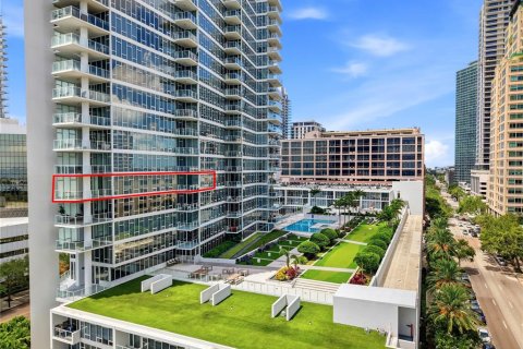 Condo in Saint Petersburg, Florida, 2 bedrooms № 2310398 - photo 27