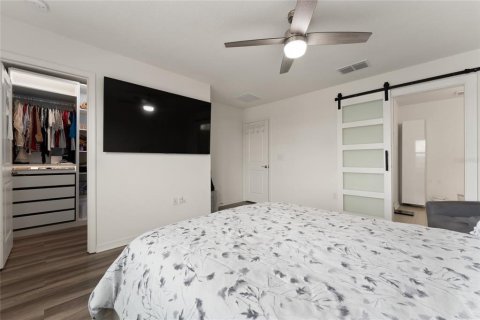 Townhouse in Davenport, Florida 3 bedrooms, 134.99 sq.m. № 2228298 - photo 12