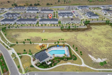 Townhouse in Davenport, Florida 3 bedrooms, 134.99 sq.m. № 2228298 - photo 30