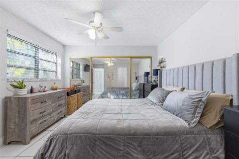 Купить таунхаус в Майами, Флорида 3 спальни, 114.64м2, № 2023842 - фото 29