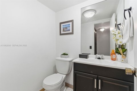 Купить таунхаус в Майами, Флорида 3 спальни, 114.64м2, № 2023842 - фото 19