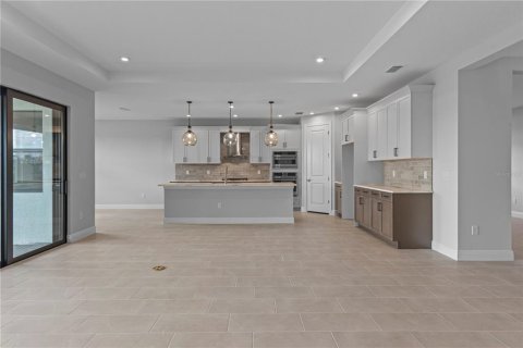 Купить виллу или дом в Парриш, Флорида 9 комнат, 240.25м2, № 2220017 - фото 5