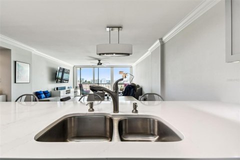 Condominio en venta en Clearwater, Florida, 2 dormitorios, 115.2 m2 № 1899664 - foto 9
