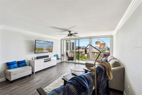 Condominio en venta en Clearwater, Florida, 2 dormitorios, 115.2 m2 № 1899664 - foto 18