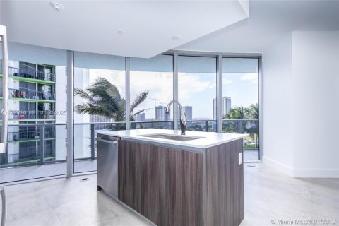 Condo in Miami, Florida, 2 bedrooms № 1994474 - photo 23