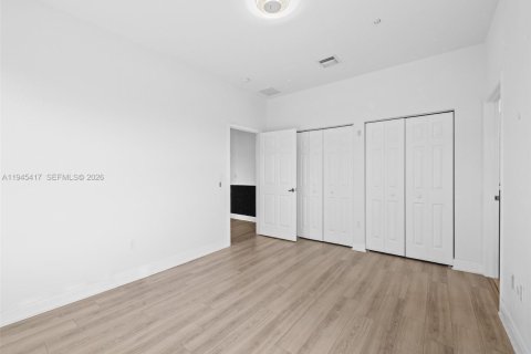 Touwnhouse à louer à Pembroke Pines, Floride: 3 chambres, 154.22 m2 № 2002409 - photo 23