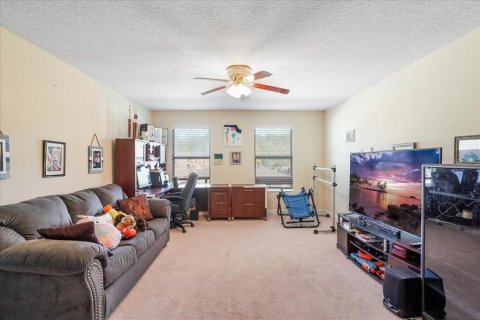 Casa en venta en Tampa, Florida, 5 dormitorios, 317.35 m2 № 1571574 - foto 10