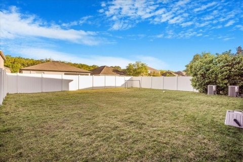 Casa en venta en Tampa, Florida, 5 dormitorios, 317.35 m2 № 1571574 - foto 25