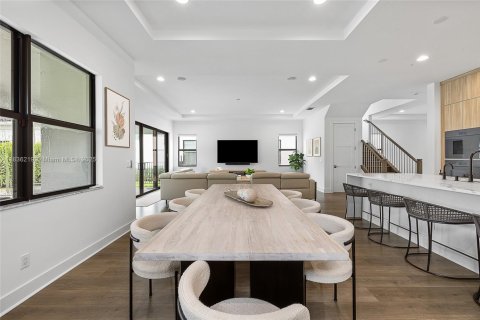 Купить виллу или дом в Палм-Бич-Гарденс, Флорида 8 комнат, 334.36м2, № 1939414 - фото 8