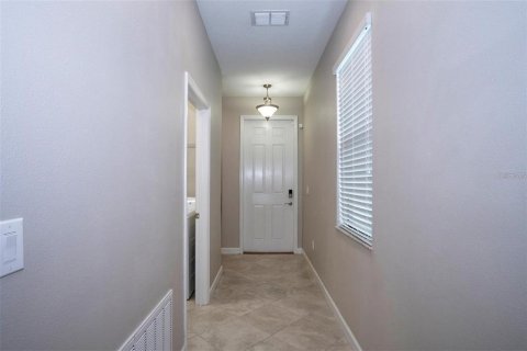 Casa en alquiler en Sun City Center, Florida, 3 dormitorios, 149.76 m2 № 1916437 - foto 6