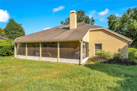 House in Apopka, Florida 4 bedrooms, 229.75 sq.m. № 1376942 - photo 28
