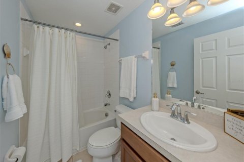 Townhouse in Venice, Florida 3 bedrooms, 120.96 sq.m. № 2095504 - photo 24
