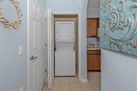 Townhouse in Venice, Florida 3 bedrooms, 120.96 sq.m. № 2095504 - photo 10