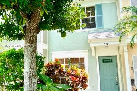 Touwnhouse à Tamarac, Floride 2 chambres, 103.12 m2 № 2034327