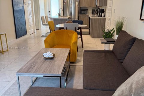 Condo in Doral, Florida, 2 bedrooms in URBANA  № 1809258 - photo 14