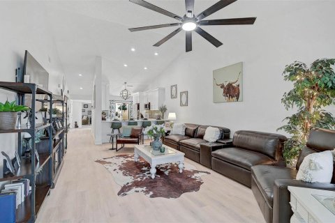 Villa ou maison à vendre à Sarasota, Floride: 3 chambres, 141.03 m2 № 1723433 - photo 12