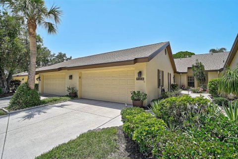 Villa ou maison à vendre à Sarasota, Floride: 3 chambres, 141.03 m2 № 1723433 - photo 1