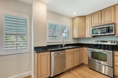 Copropriété à louer à Sarasota, Floride: 3 chambres, 152.82 m2 № 1792989 - photo 16
