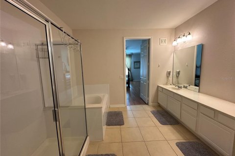 Condominio en alquiler en Orlando, Florida, 3 dormitorios, 185.9 m2 № 1914026 - foto 19