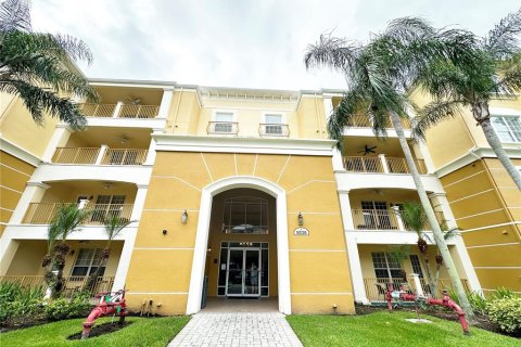 Condominio en alquiler en Orlando, Florida, 3 dormitorios, 185.9 m2 № 1914026 - foto 1