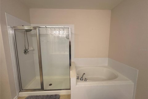 Condominio en alquiler en Orlando, Florida, 3 dormitorios, 185.9 m2 № 1914026 - foto 20