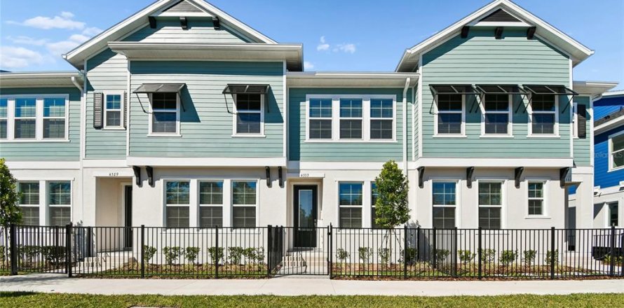 Adosado en Orlando, Florida 2 dormitorios, 129.13 m2 № 2142352