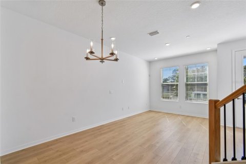 Adosado en venta en Orlando, Florida, 2 dormitorios, 129.13 m2 № 2142352 - foto 13