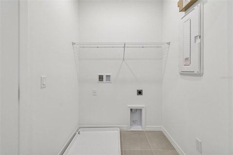 Adosado en venta en Orlando, Florida, 2 dormitorios, 129.13 m2 № 2142352 - foto 30
