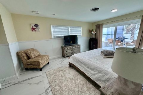 Villa ou maison à louer à Crystal River, Floride: 4 chambres, 259.94 m2 № 2110473 - photo 24