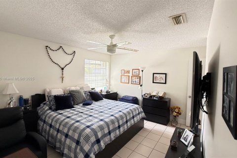 Adosado en venta en Pembroke Pines, Florida, 2 dormitorios, 90.3 m2 № 1731512 - foto 6