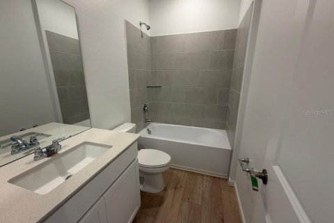 Casa en alquiler en Kissimmee, Florida, 3 dormitorios, 169.55 m2 № 2102880 - foto 10