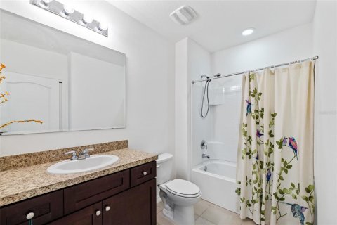 House in Port Orange, Florida 3 bedrooms, 163.51 sq.m. № 1879155 - photo 17