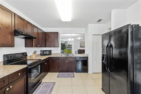 House in Port Orange, Florida 3 bedrooms, 163.51 sq.m. № 1879155 - photo 11