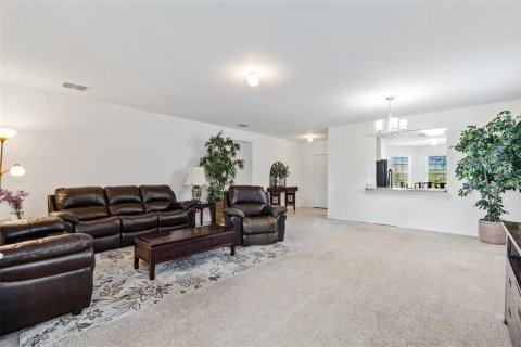House in Port Orange, Florida 3 bedrooms, 163.51 sq.m. № 1879155 - photo 8