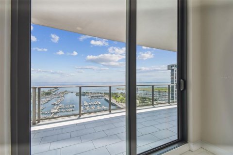 Copropriété à louer à Saint Petersburg, Floride: 2 chambres, 141.4 m2 № 1912986 - photo 23