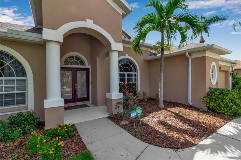 Casa en venta en Bradenton, Florida, 3 dormitorios, 213.3 m2 № 1808587 - foto 5