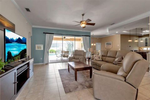 Casa en venta en Bradenton, Florida, 3 dormitorios, 213.3 m2 № 1808587 - foto 18