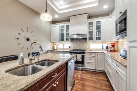 Casa en venta en Bradenton, Florida, 3 dormitorios, 213.3 m2 № 1808587 - foto 23