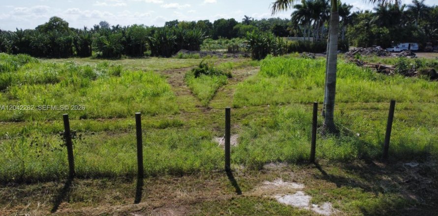 Immobilier commercial à Miami, Floride № 2177998