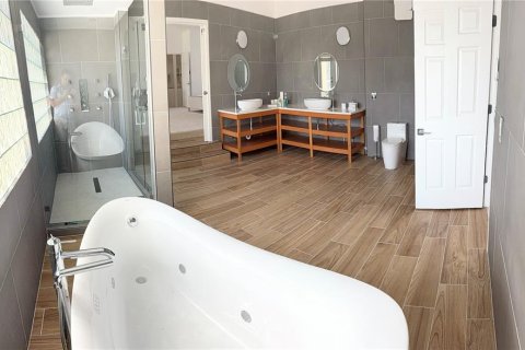 Villa ou maison à vendre à Kissimmee, Floride: 7 chambres, 673.26 m2 № 2220094 - photo 30