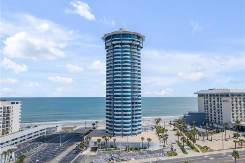 Condo in Daytona Beach Shores, Florida, 1 bedroom № 2398370
