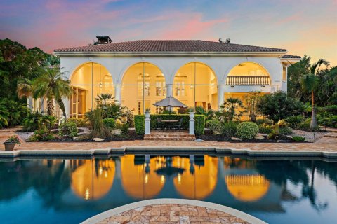 Villa ou maison à vendre à Jupiter, Floride: 6 chambres, 534.19 m2 № 2414353 - photo 2