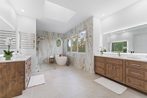 Villa ou maison à vendre à Jupiter, Floride: 6 chambres, 534.19 m2 № 2414353 - photo 4
