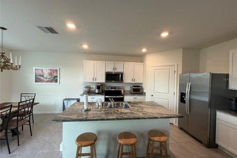 House in Plant City, Florida 3 bedrooms, 185.25 sq.m. № 2198350 - photo 7