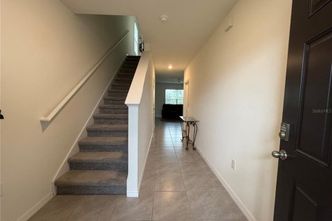 House in Plant City, Florida 3 bedrooms, 185.25 sq.m. № 2198350 - photo 2